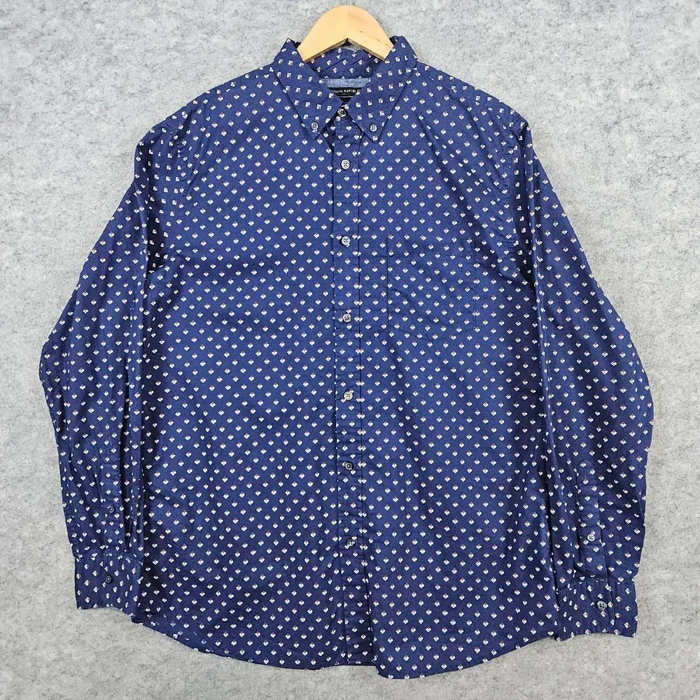 Banana Republic Men's Button Down‎ Shirt Size L Double Diamond Geometric Print